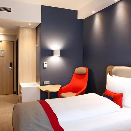 فندق Express - Muelheim - Ruhr By Ihg 3*