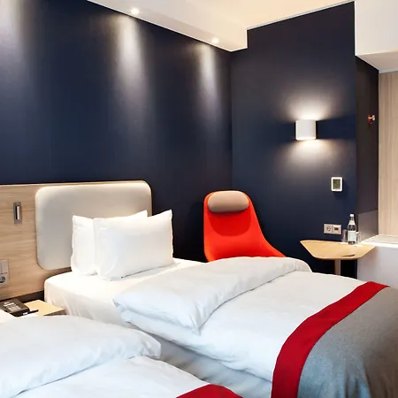 فندق Express - Muelheim - Ruhr By Ihg 3*