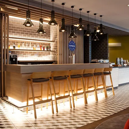 Express - Muelheim - Ruhr By Ihg 3* 뮬하임안더루