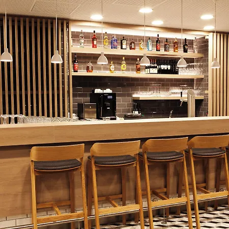 Express - Muelheim - Ruhr By Ihg ホテル 3*