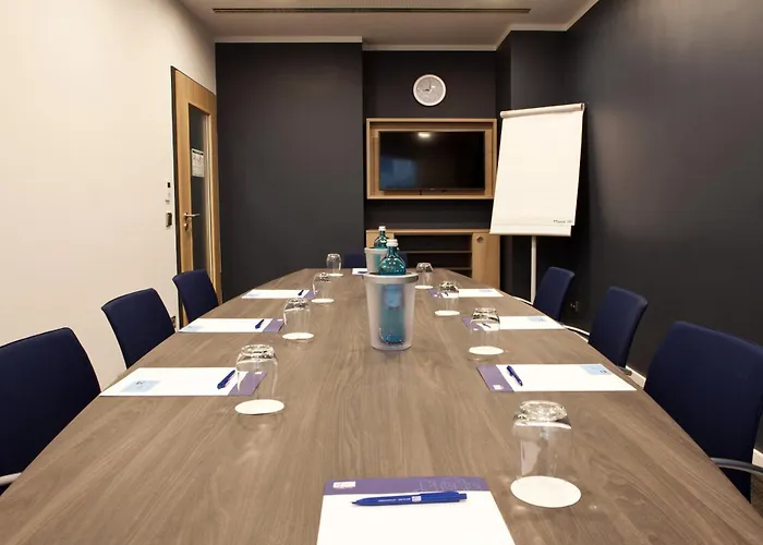 Hotel Express - Muelheim - Ruhr By Ihg 3*