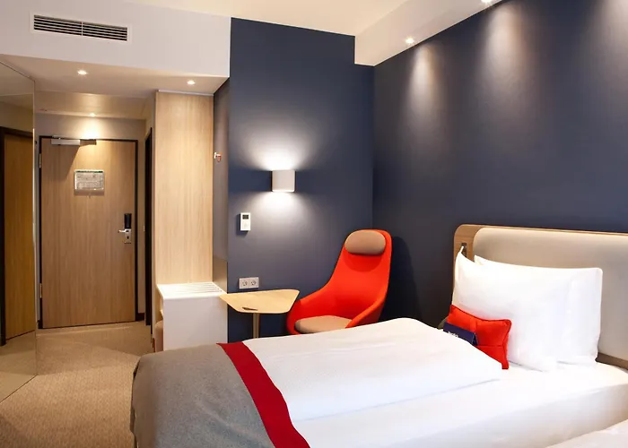 Hotel Express - Muelheim - Ruhr By Ihg 3*